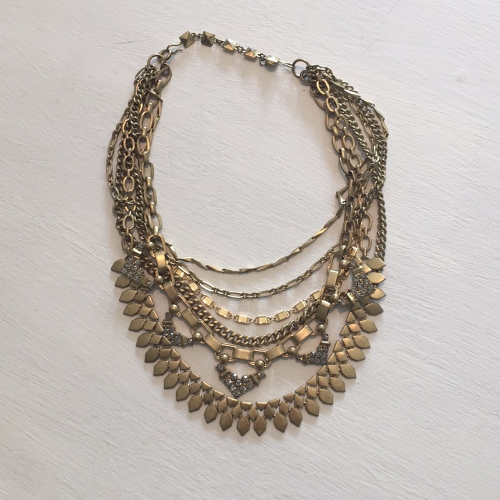Stella and Dot Gold Sutton Necklace with extender